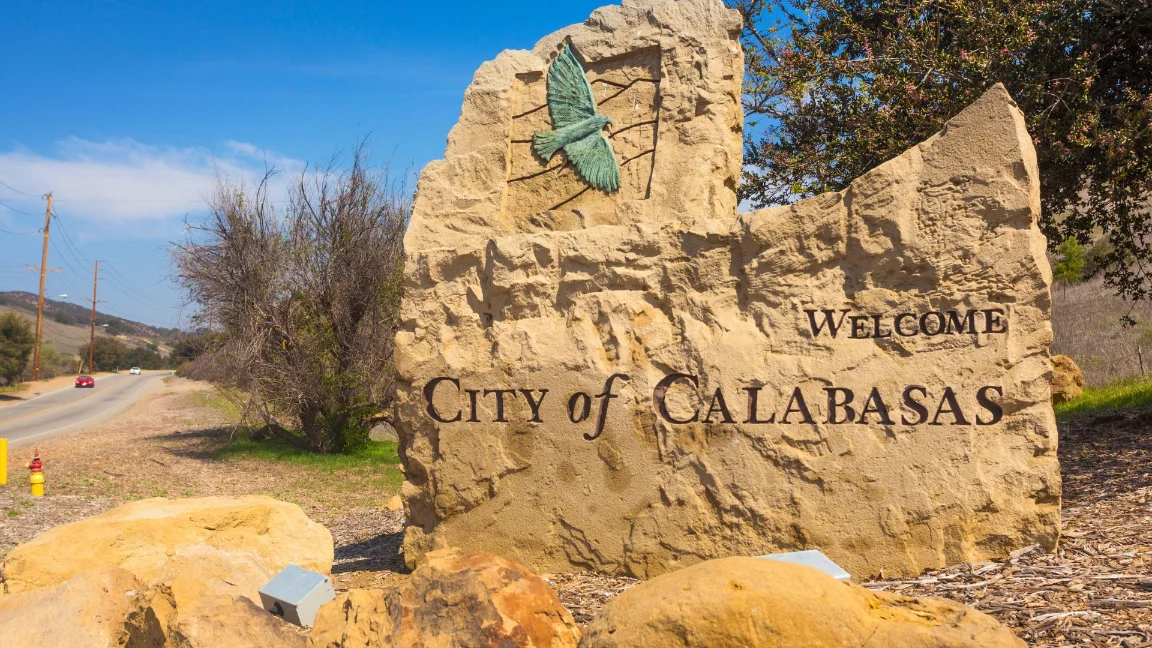 Welcome Sign in Calabasas CA